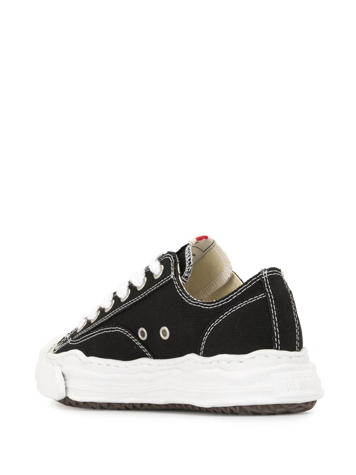 Distorted- Steps Sneaker
