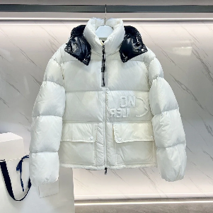„MC“- SHINY PUFFER JACKET