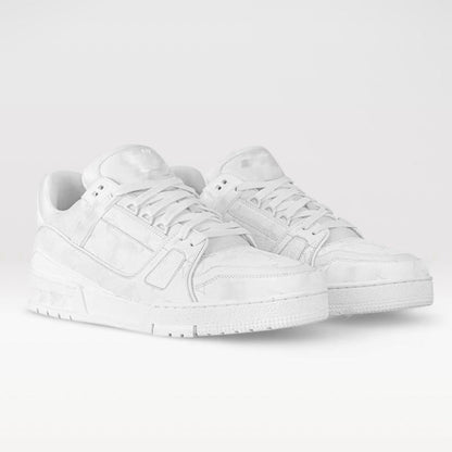 LYOR HYPE SNEAKER
