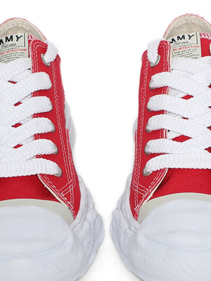 Distorted- Steps Sneaker