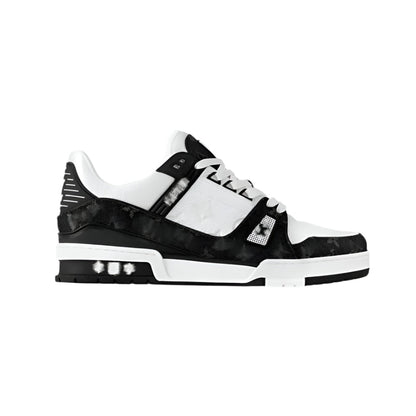 LYOR HYPE SNEAKER